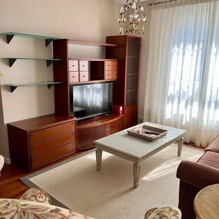 Lägenhet Piso Con Jardin En